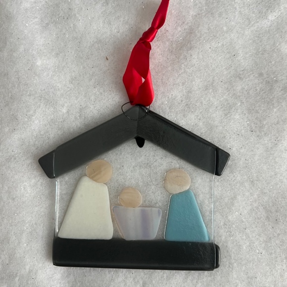 Nativity Ornaments Neiman Marcus Boxed Holy Family Christmas Ornament - Picture 4 of 7